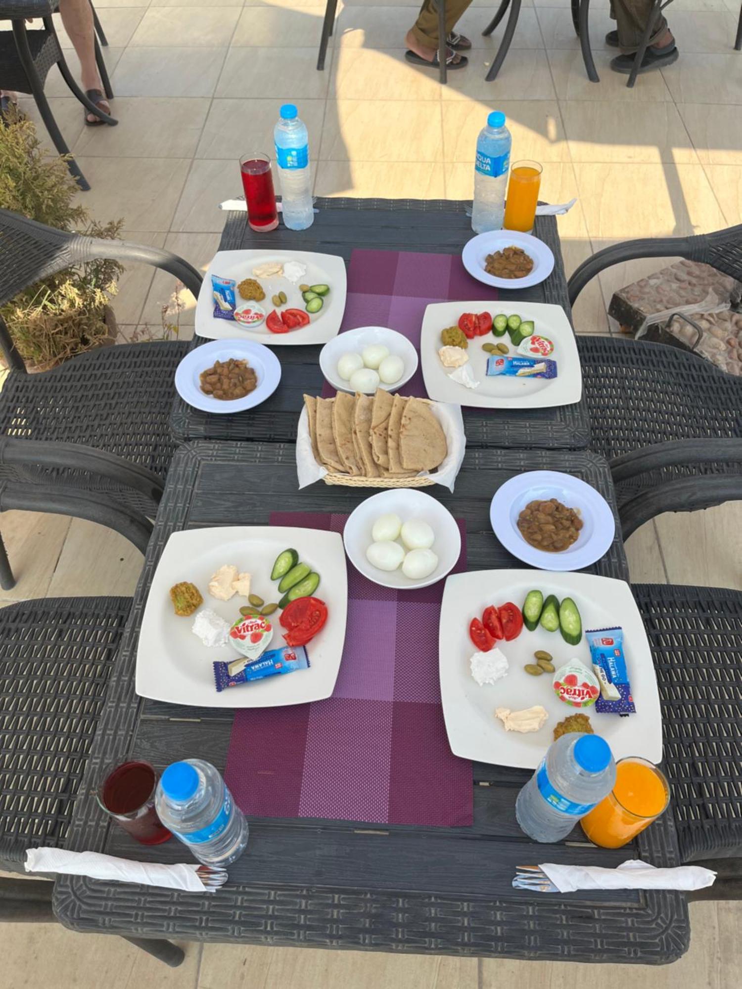 Hur Magic Inn Kafrat al Jabal ภายนอก รูปภาพ